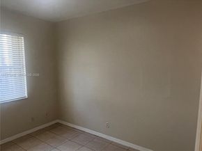 136 SW 15 Te, Homestead FL 33030