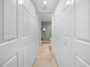 465 Ocean Dr 524, Miami Beach FL 33139