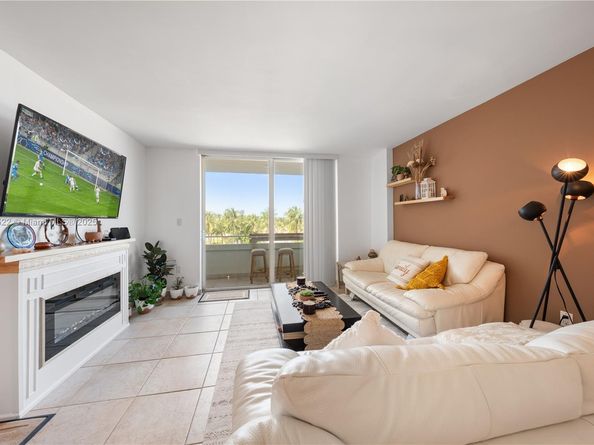 465 Ocean Dr 524, Miami Beach FL 33139