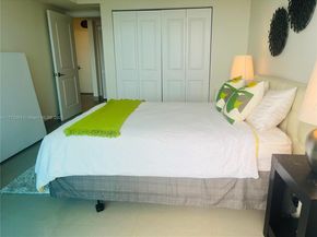 2641 N Flamingo Rd 806, Sunrise FL 33323