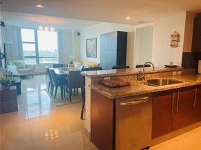 2641 N Flamingo Rd 806, Sunrise FL 33323