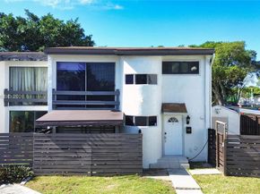 7034 SW 112th Ct, Miami FL 33173