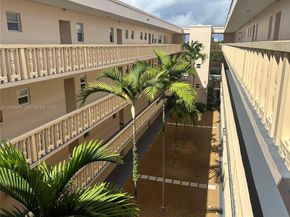 410 SE 2nd St 308, Hallandale Beach FL 33009