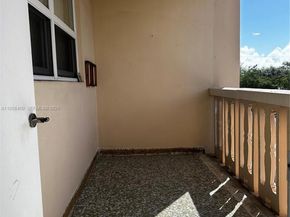 410 SE 2nd St 308, Hallandale Beach FL 33009