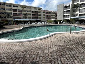 410 SE 2nd St 308, Hallandale Beach FL 33009