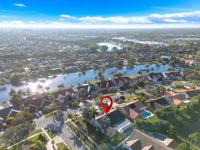 1092 NW 162nd Ave, Pembroke Pines FL 33028