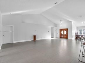 1092 NW 162nd Ave, Pembroke Pines FL 33028