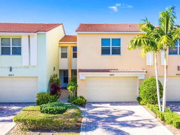 4857 NW 16th Ter, Boca Raton FL 33431