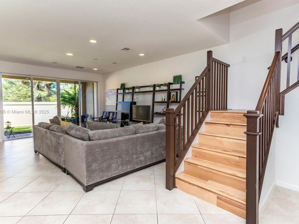 4857 NW 16th Ter, Boca Raton FL 33431