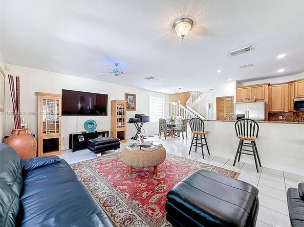 15241 SW 51st St, Miramar FL 33027