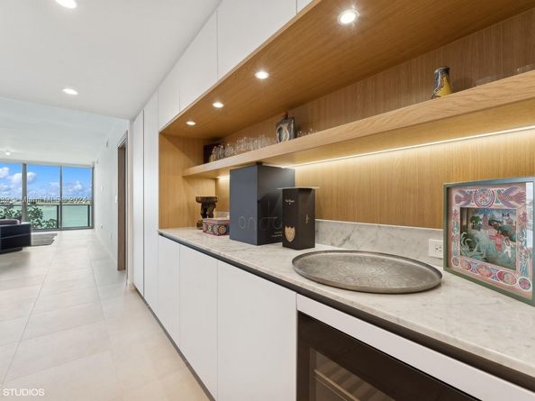 1135 103 304, Bay Harbor Islands FL 33154