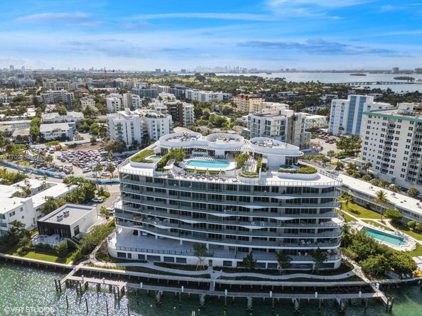 1135 103 304, Bay Harbor Islands FL 33154