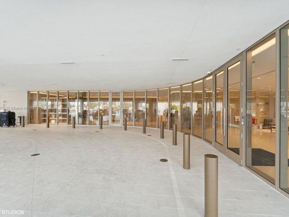 1135 103 304, Bay Harbor Islands FL 33154