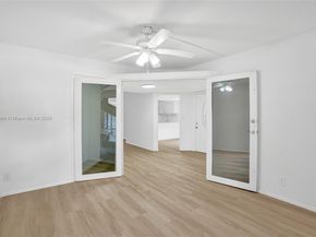 958 Mockingbird Ln 511, Plantation FL 33324