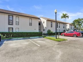 958 Mockingbird Ln 511, Plantation FL 33324