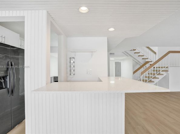 958 Mockingbird Ln 511, Plantation FL 33324