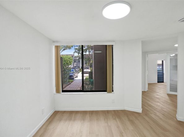 958 Mockingbird Ln 511, Plantation FL 33324