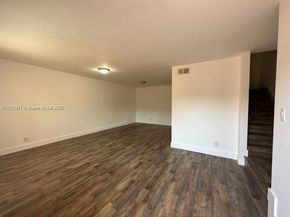 5954 NW 25th Ct 217, Sunrise FL 33313
