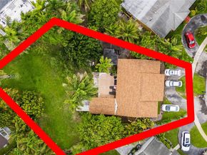 7690 SW 7th Ct, North Lauderdale FL 33068