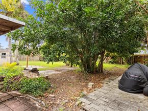 7690 SW 7th Ct, North Lauderdale FL 33068