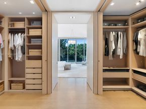 111 Reef Ln, Key Biscayne FL 33149