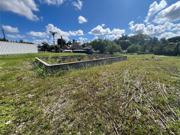20321 SW 48th St, Southwest Ranches FL 33332