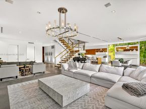 201 Palm Ave, Miami Beach FL 33139