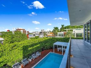 201 Palm Ave, Miami Beach FL 33139