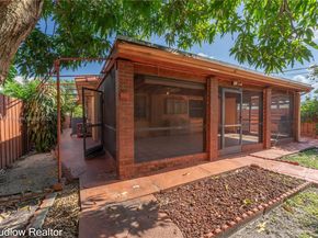 4230 SW 10th St, Miami FL 33134