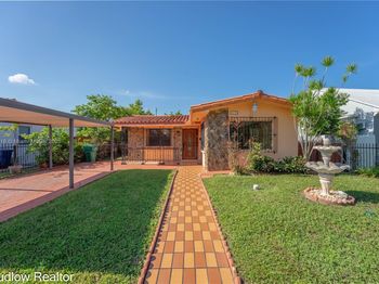 4230 SW 10th St