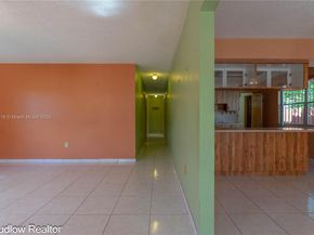 4230 SW 10th St, Miami FL 33134