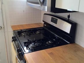 Undisclosed Address #A11958272, Miami Beach FL 33141