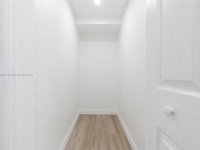 5701 SW 41st St, West Park FL 33023