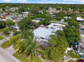 5701 SW 41st St, West Park FL 33023