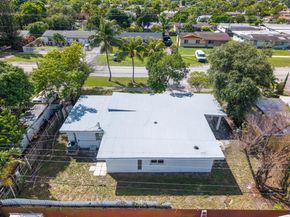 5701 SW 41st St, West Park FL 33023