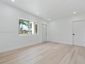 5701 SW 41st St, West Park FL 33023