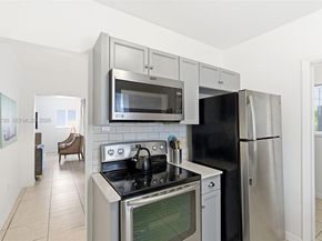 1280 NE 132nd St, North Miami FL 33161