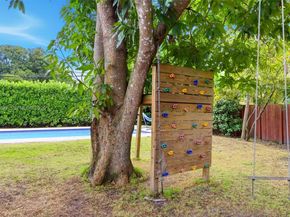 1280 NE 132nd St, North Miami FL 33161