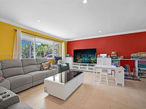 8935 SW 186th Ter, Cutler Bay FL 33157