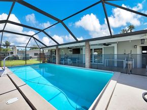 8935 SW 186th Ter, Cutler Bay FL 33157