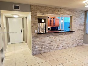 6800 Cypress Rd 101, Plantation FL 33317