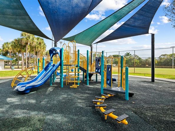 3005 NW 48th Ave 3005, Coconut Creek FL 33063