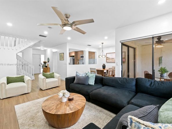 3005 NW 48th Ave 3005, Coconut Creek FL 33063