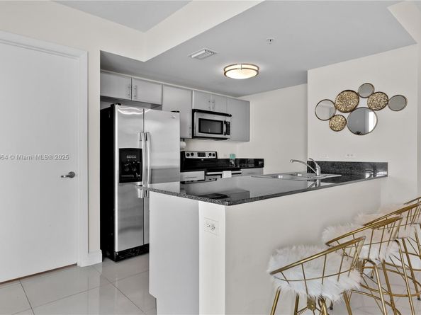 1861 NW S River Dr 1003, Miami FL 33125