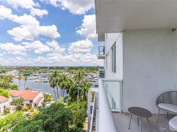 1861 NW S River Dr 1003, Miami FL 33125