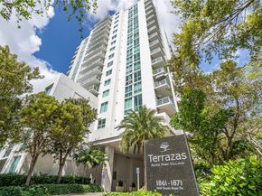 1861 NW S River Dr 1003, Miami FL 33125