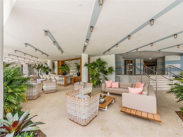 2900 NE 7 Ave 3605, Miami FL 33137