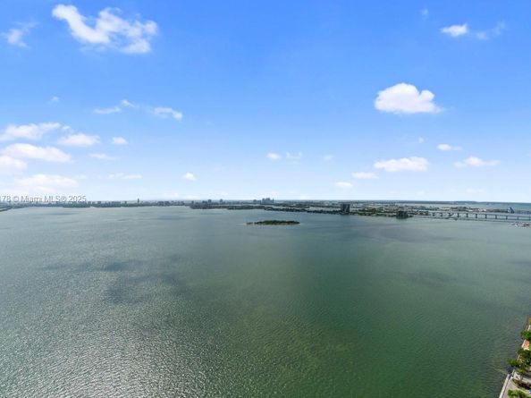 2900 NE 7 Ave 3605, Miami FL 33137