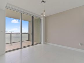 2900 NE 7 Ave 3605, Miami FL 33137