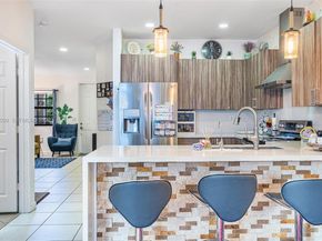 343 NE 37th Ter 343, Homestead FL 33033